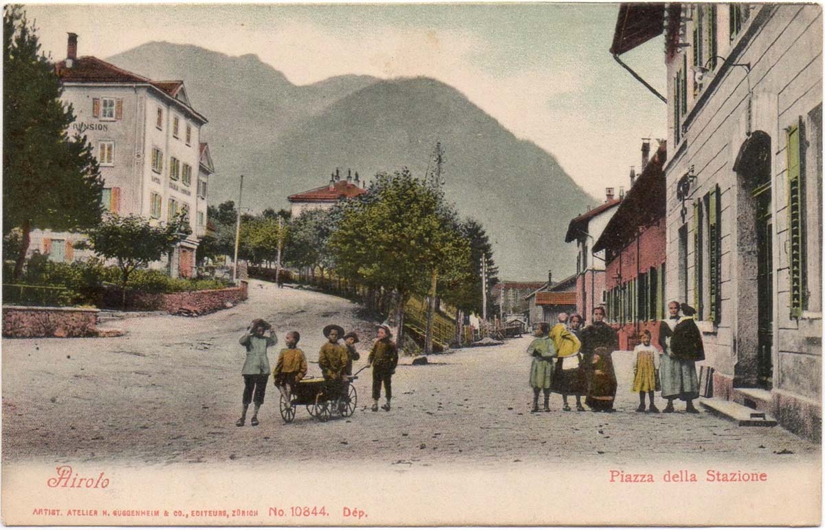 Airolo. Piazza della Stazione, 1900