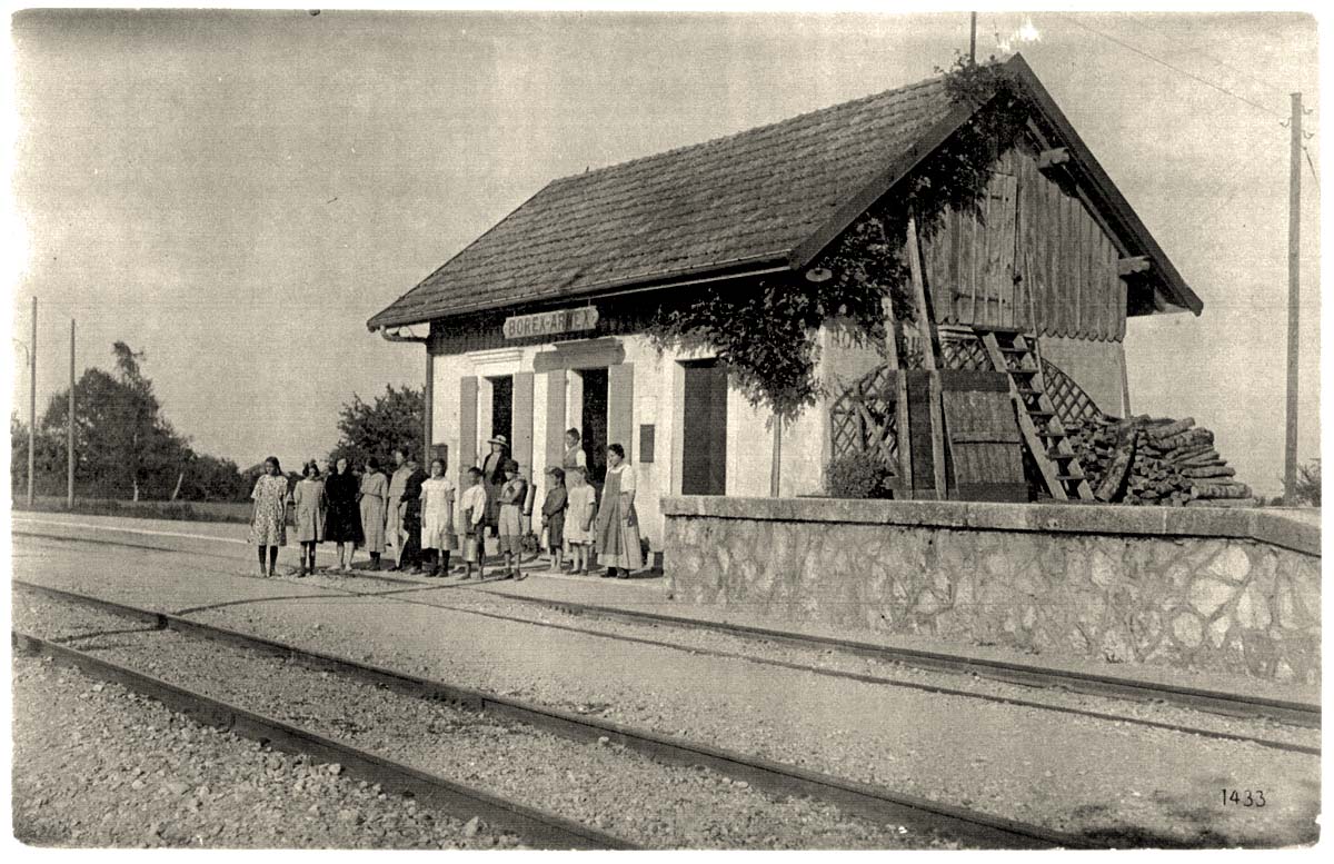 Arnex-sur-Nyon. Bahnhof - La Gare