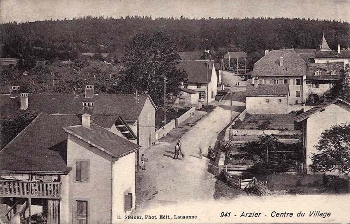 Arzier-Le Muids. Arzier - Centre du Village - Dorfzentrum, 1909