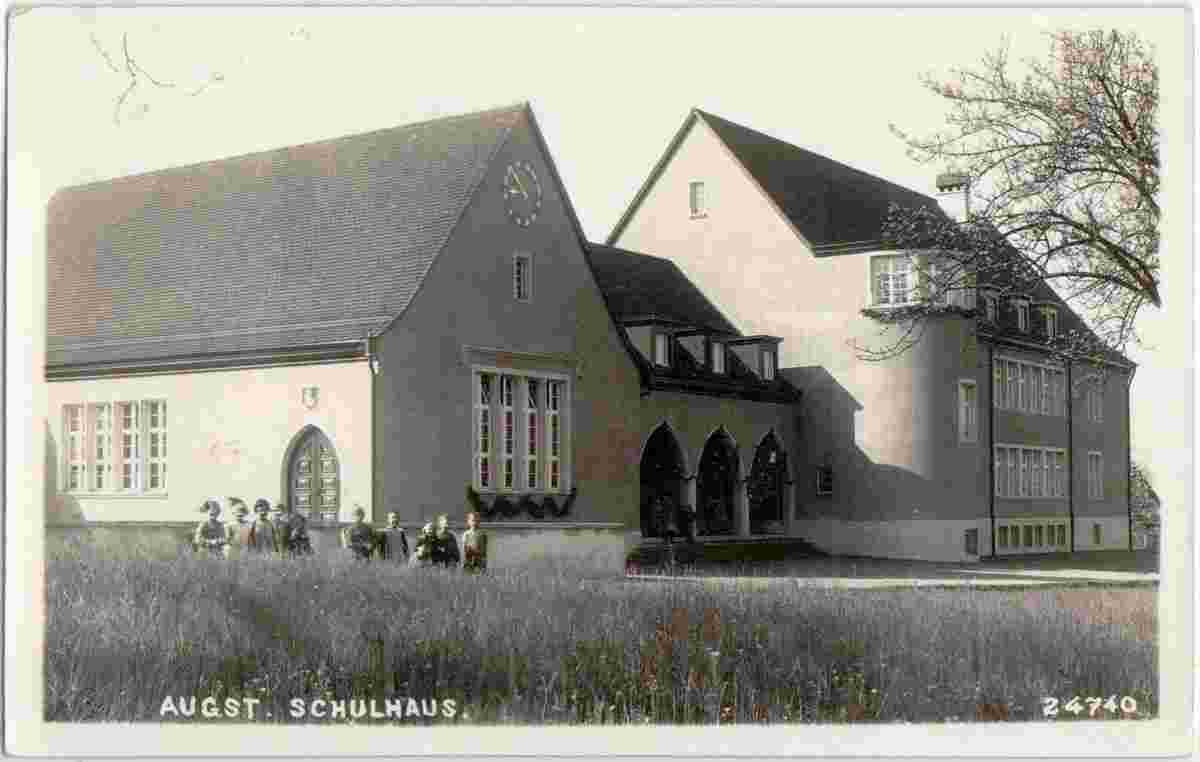 Augst. Schulhaus, 1927