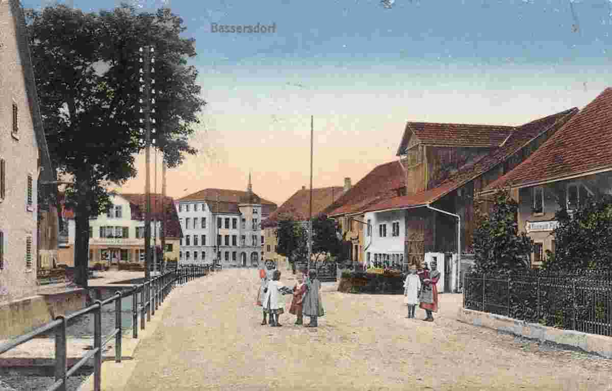 Bassersdorf. Winterthurer Straße