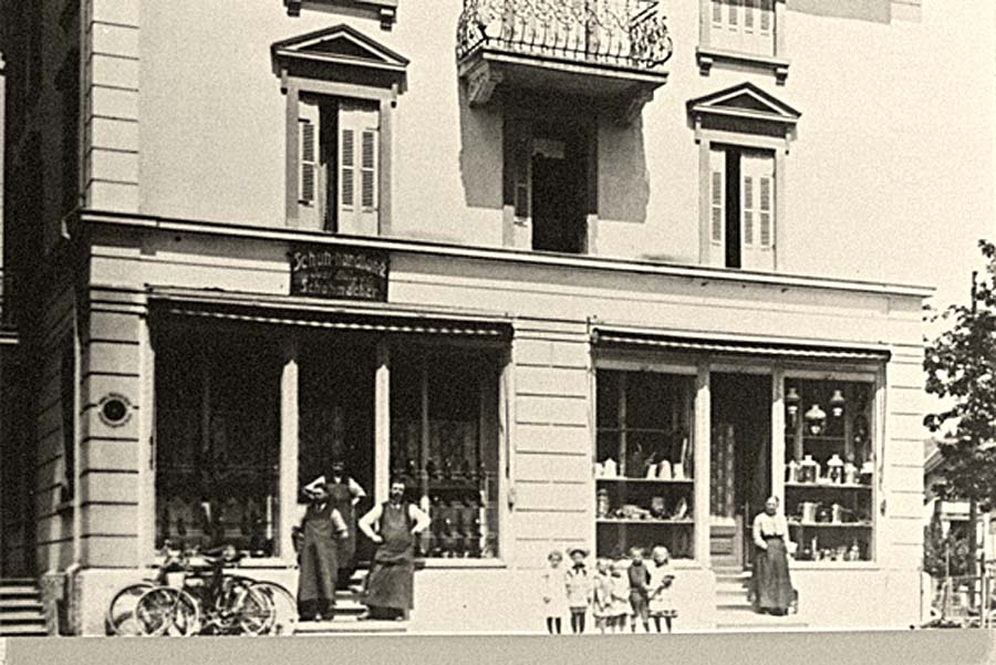 Ebikon. Eine Schuhhandlung im frühen 20. Jahrhundert