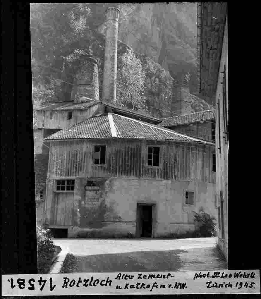 Ennetmoos. Rotzloch - Alter Zement- und Kalkofen, 1945