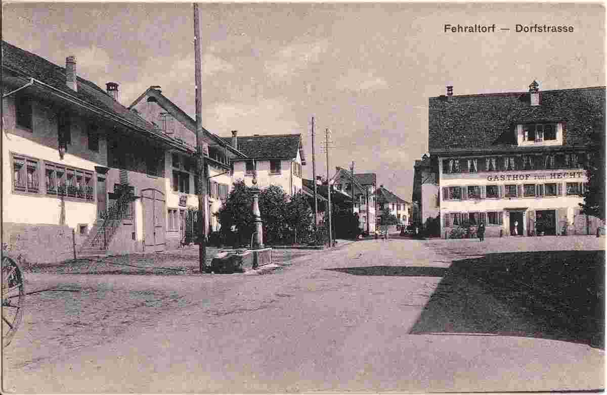 Fehraltorf. Dorfstraße, Brunnen, Gasthof zum Hecht