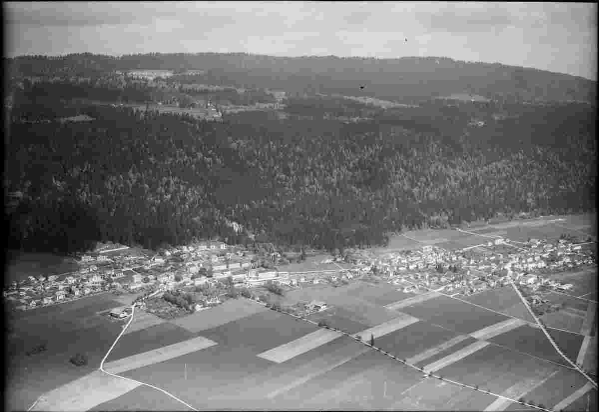 Panorama von Fontainemelon mit Cernier, 1949