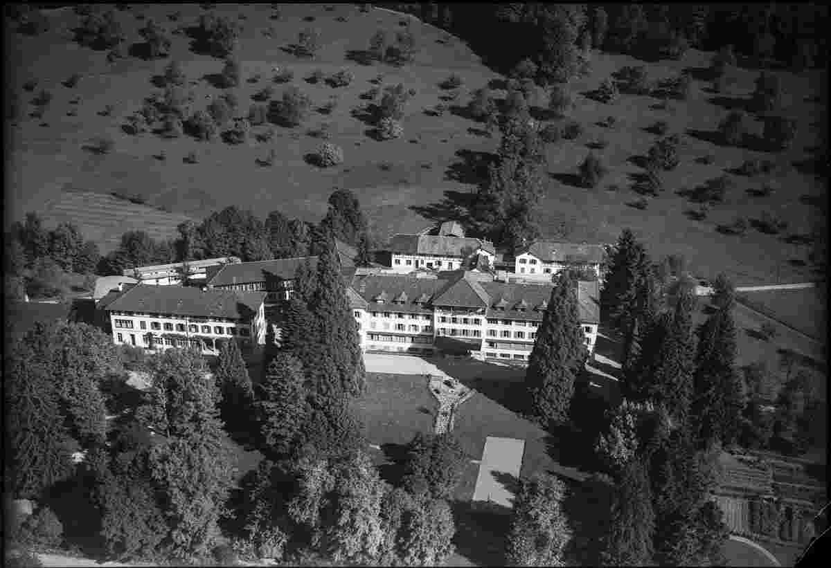 Hausen am Albis. Blick auf Bad Albisbrunn, 1949