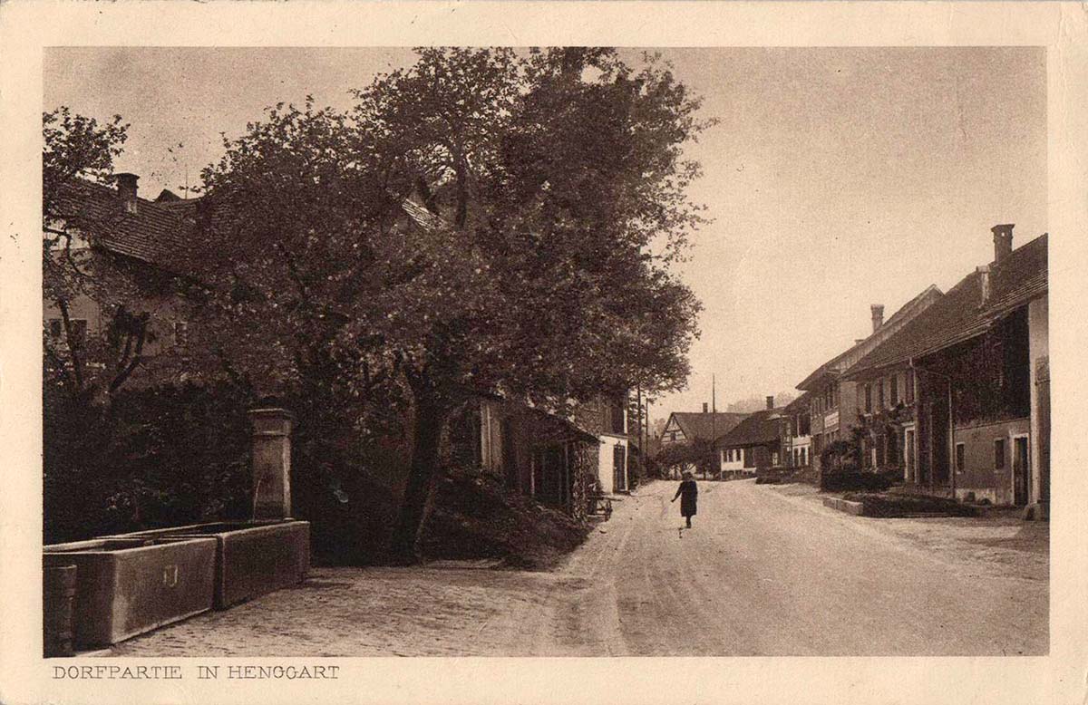 Henggart. Dorfstraße, Brunnen,  1922