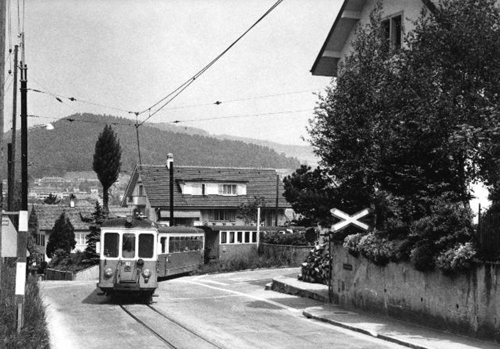 Ittigen. Einfahrt in die Papiermühlestrasse, 1974