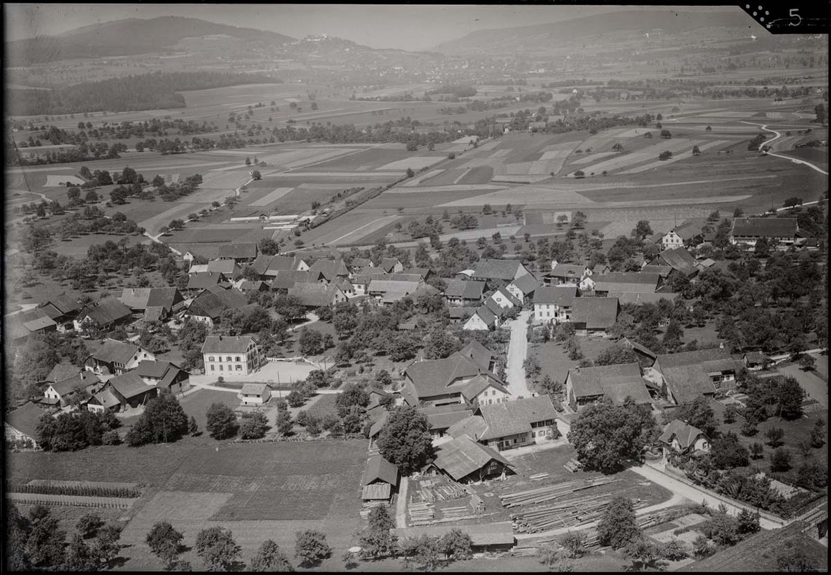 Niederhasli. Blick auf Oberhasli, 1947