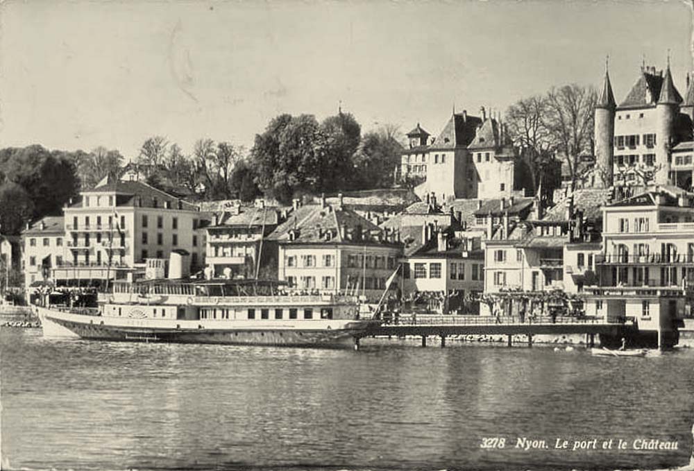 Nyon. Le port et le Château