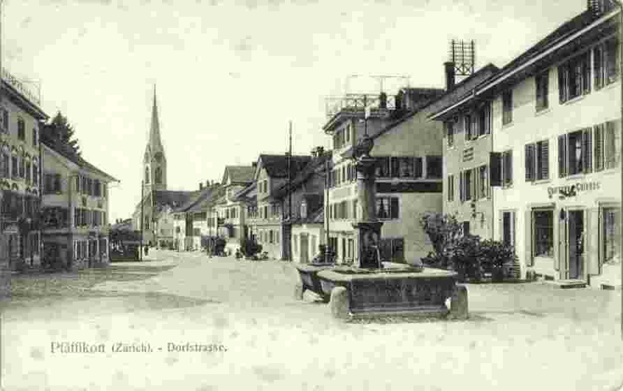 Pfäffikon ZH. Dorfstrasse