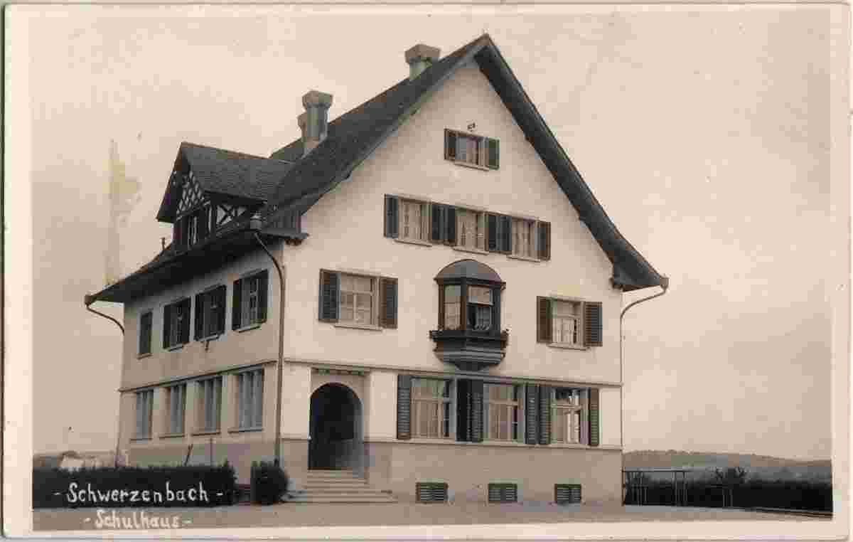 Schwerzenbach. Schulhaus