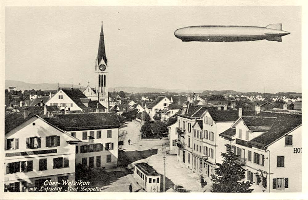 Ober-Wetzikon und Luftschiff 'Graf Zeppelin'