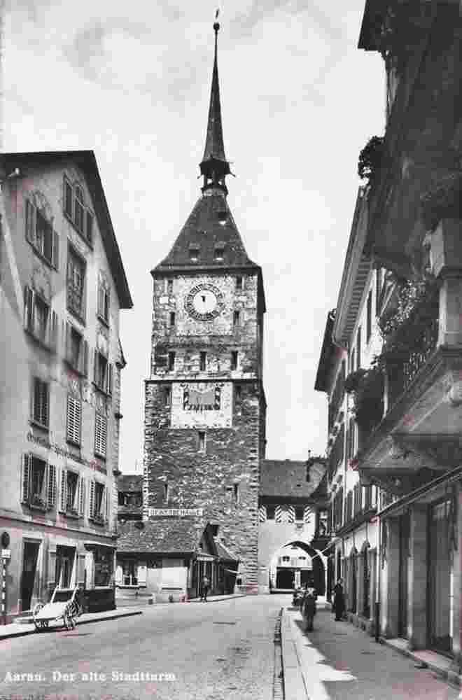 Aarau. Rathausgasse, Stadtturm, 1953