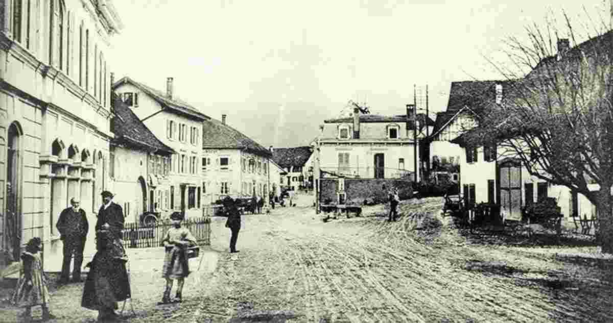 Aesch. Hauptstraße mit Blick nach Süden, um 1900