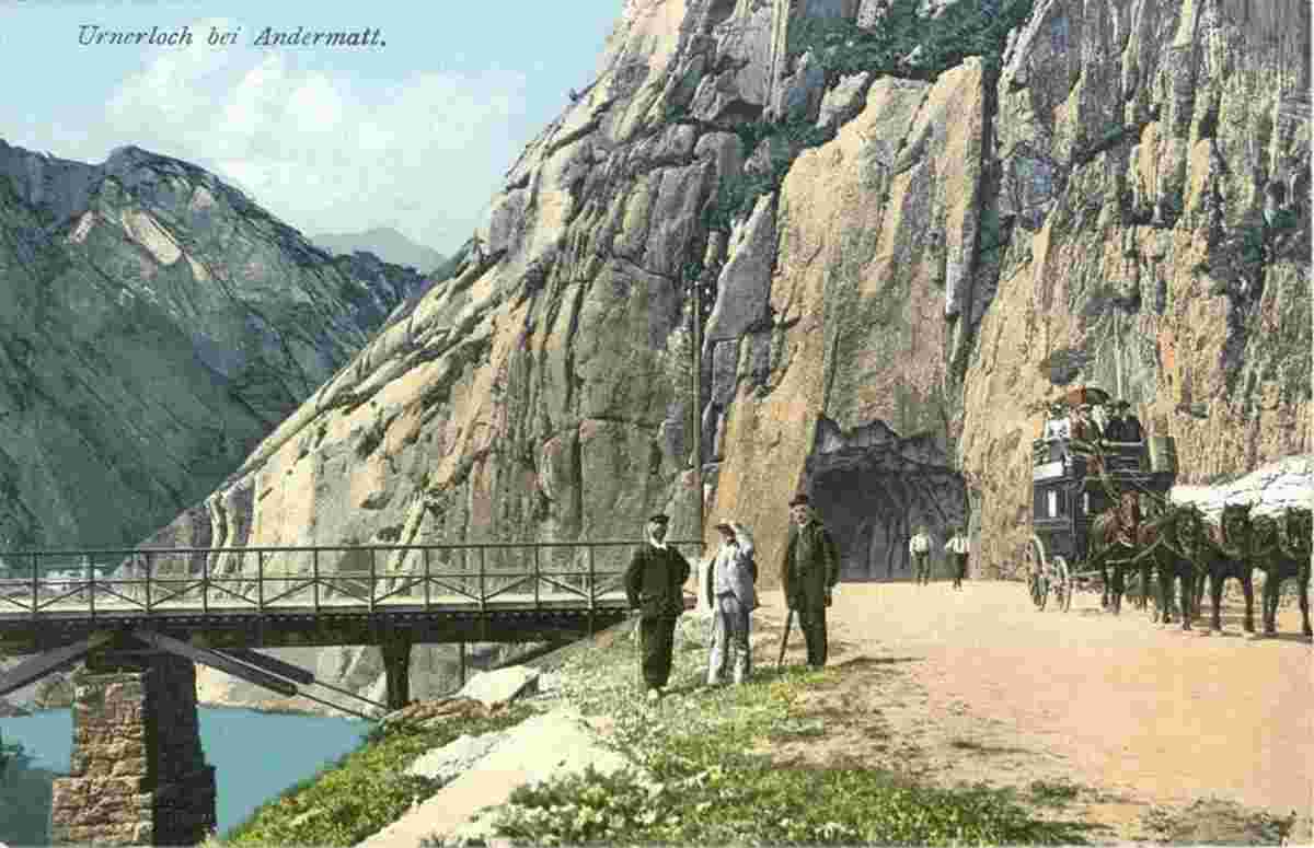 Andermatt. Urnerloch bei Andermatt mit Kutsche, um 1910