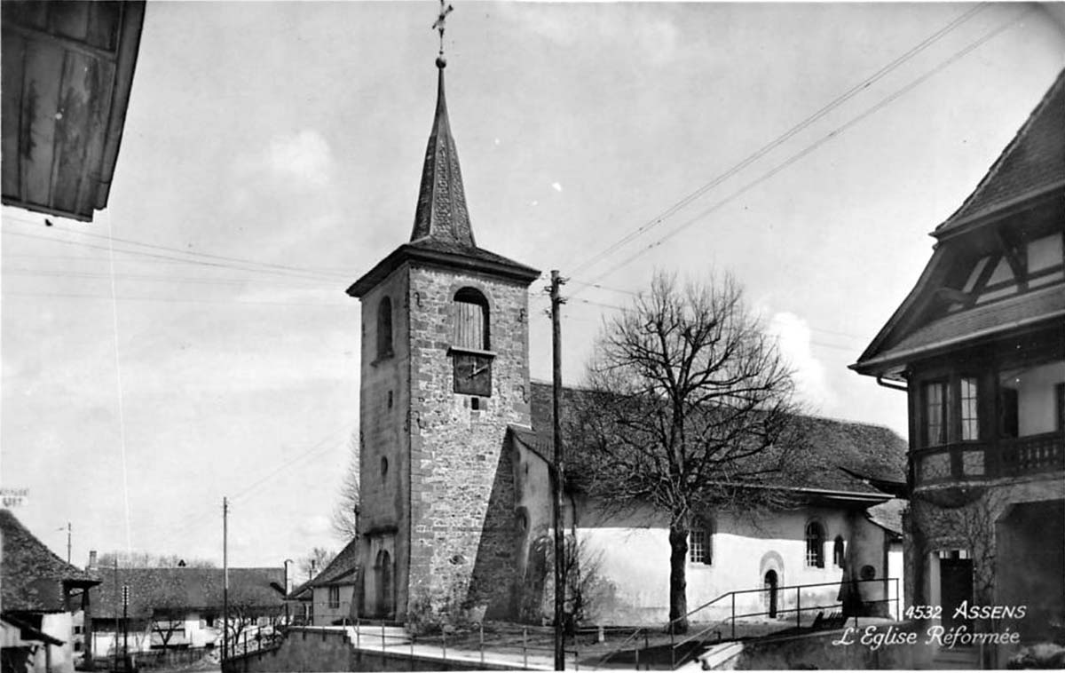 Assens. L'Église Réformée - Kirche, 1945