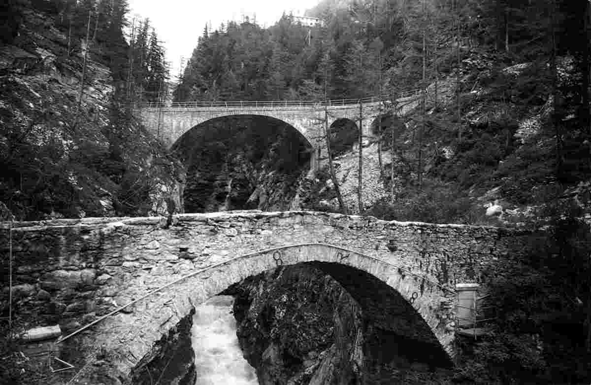 Bagnes. Val de Bagnes - Die zwei Brücken von Mauvoisin