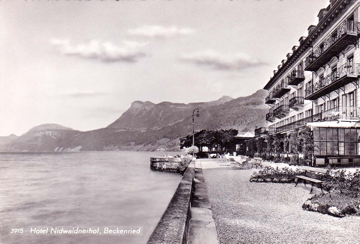 Beckenried. Hotel Nidwaldnerhof, 1957