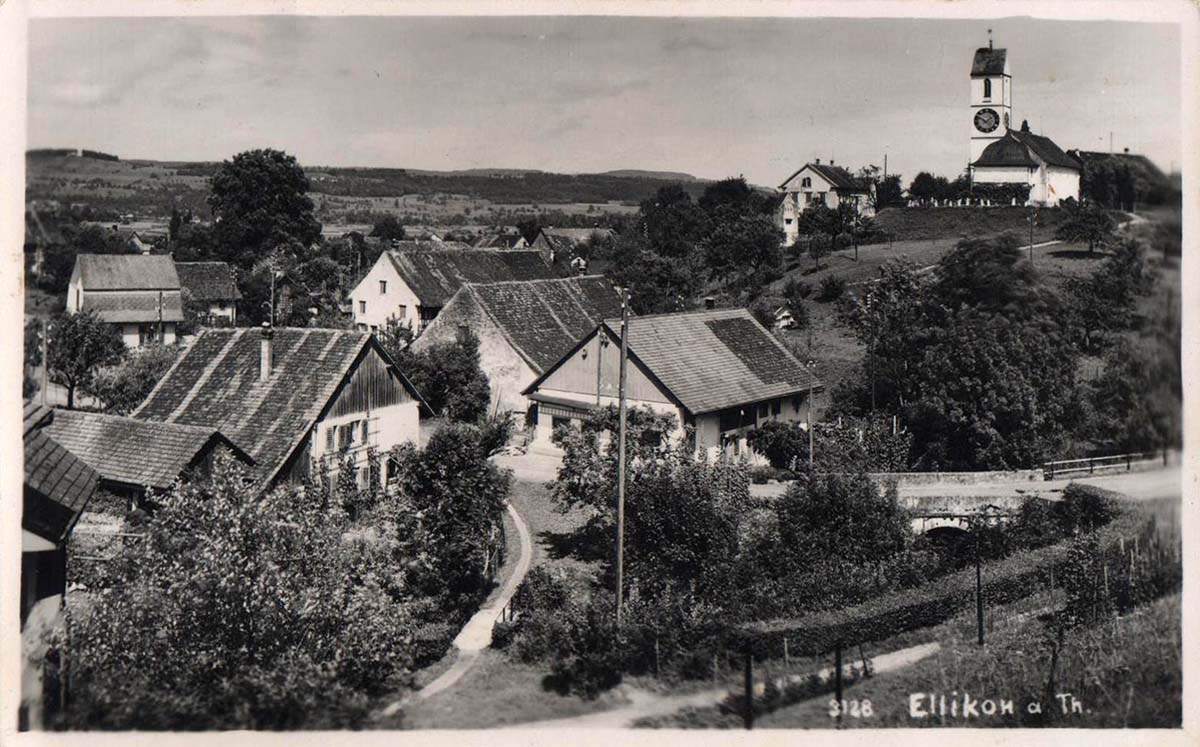 Panorama von Ellikon an der Thur mit Kirche