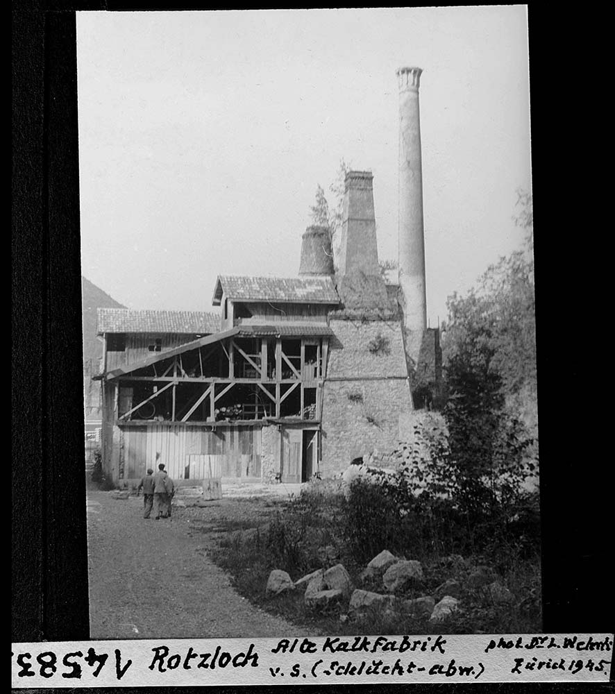 Ennetmoos. Rotzloch - Alte Kalkfabrik, 1945