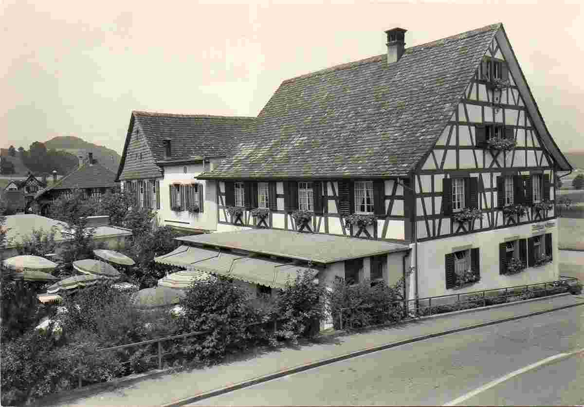 Flaach. Wirtshaus zum Sternen, Besitzer Familie Rüegg, um 1940