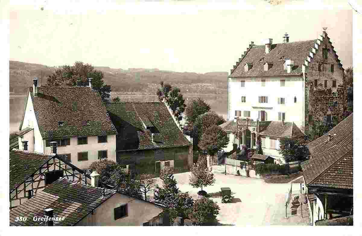 Greifensee. Blick auf Dorfplatz, 1941