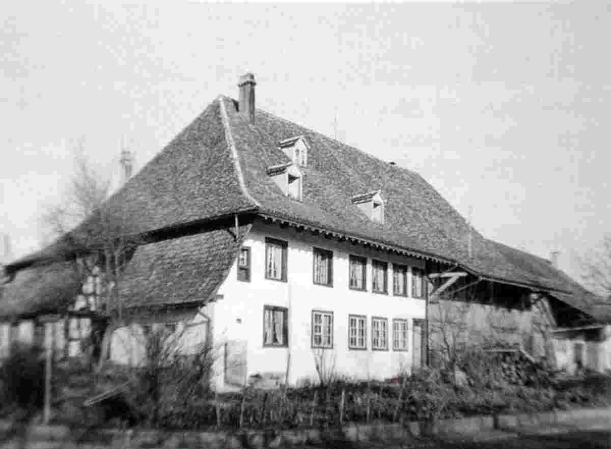 Höri. Oberhöri - Vielzweck Bauernhaus, 1983