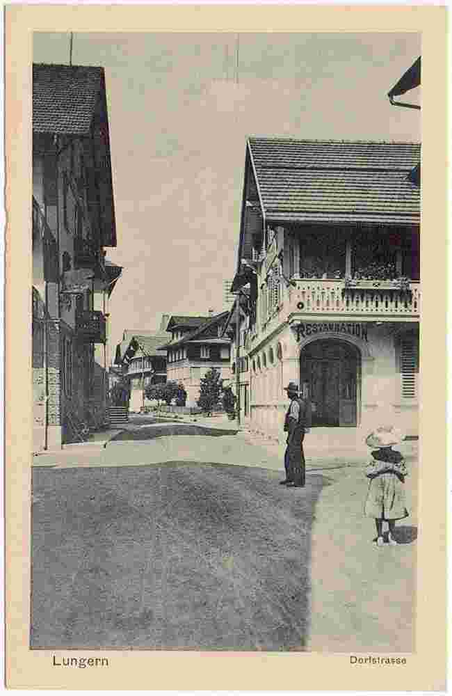 Lungern. Dorfstrasse, Restauration, 1905