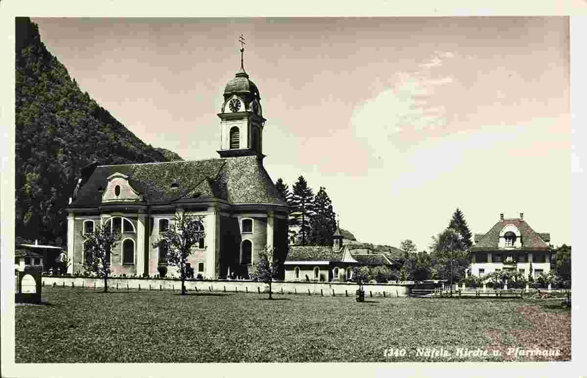 Näfels. Kirche und Pfarrhaus