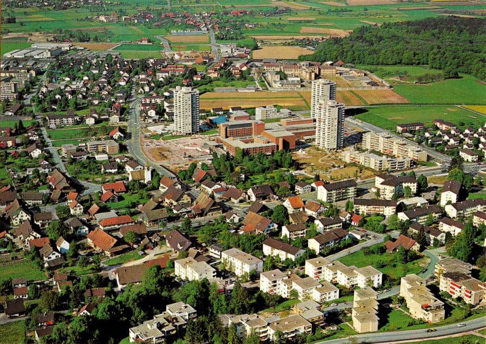 Regensdorf. Panorama der Stadt