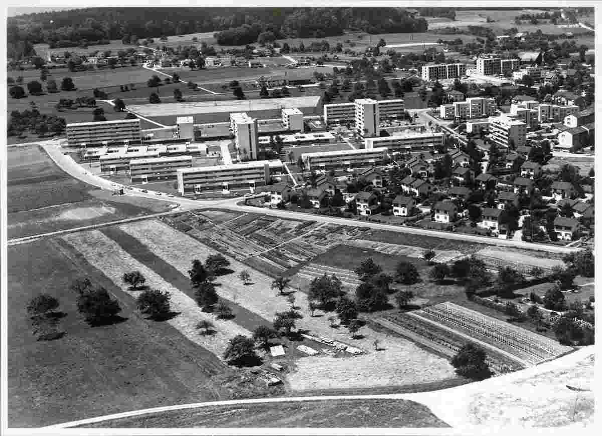 Rümlang. Blick auf neue Siedlung, 1963