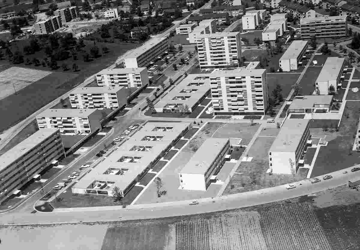 Rümlang. Blick auf neue Siedlung, 1963