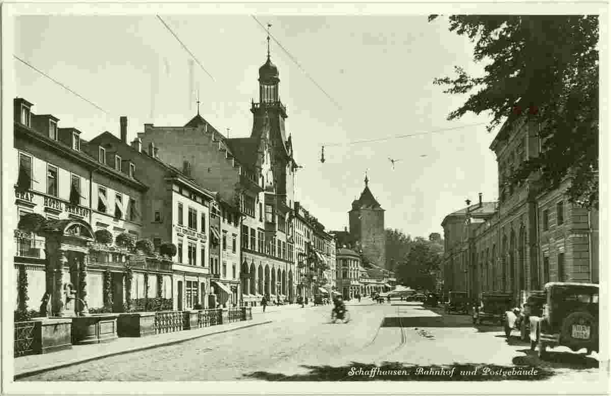 Schaffhausen. Von links - Hotel 'Bahnhof' und Post, rechts - Bahnhof, um 1910