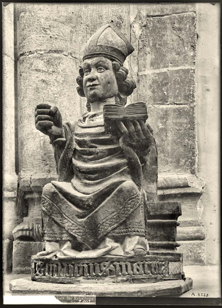 Sitten. Basilique de Valère, Statue, 1902