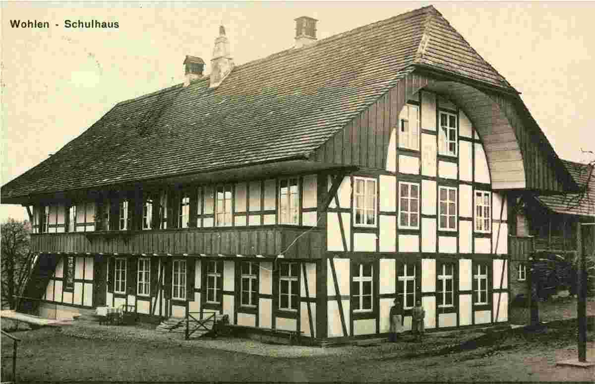 Wohlen bei Bern. Schulhaus, 1921