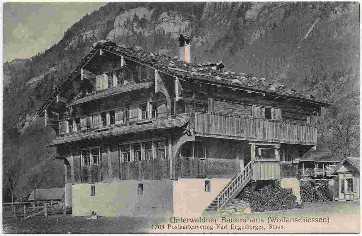 Wolfenschiessen. Unterwaldner Bauernhaus, um 1905
