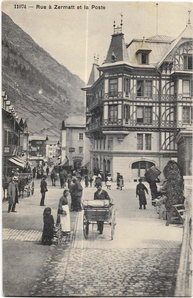 Rue et la Poste à Zermatt