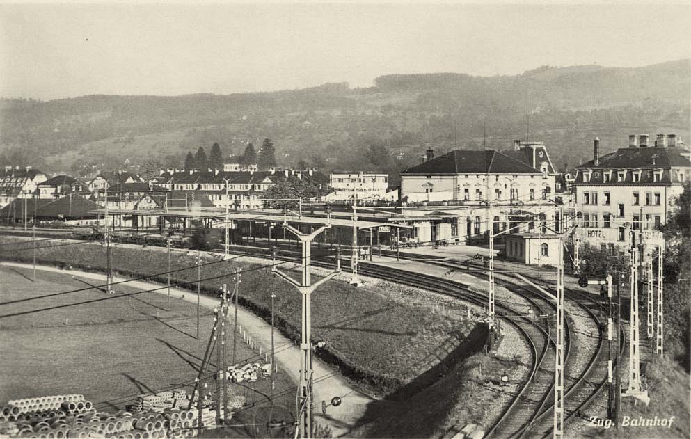Zug. Bahnhof
