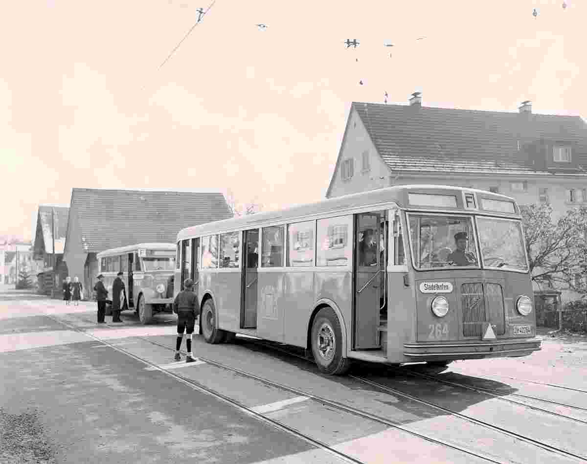 Zumikon. Forchbahn als Autobus, um 1950