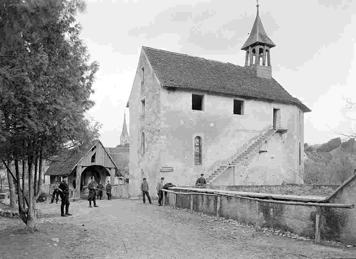 Zwingen. Soldatenstube ausgebaute alte Kapelle, Batallion IV-48, zwischen 1914 und 1918