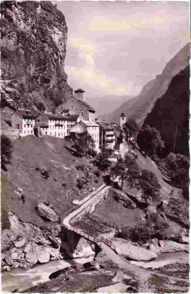 Zwischbergen. Panorama von Gondo und brücke, 1956